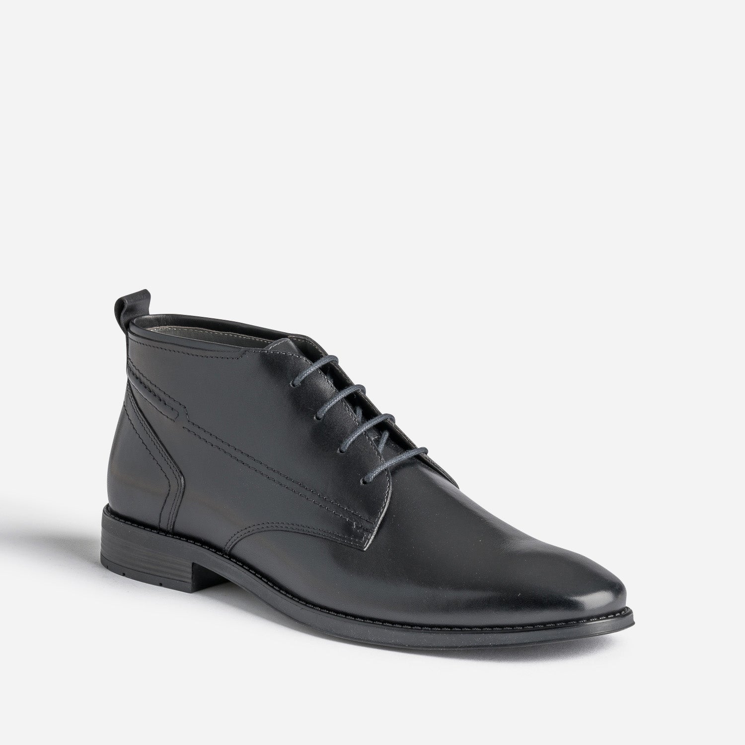 Black leather chukka clearance