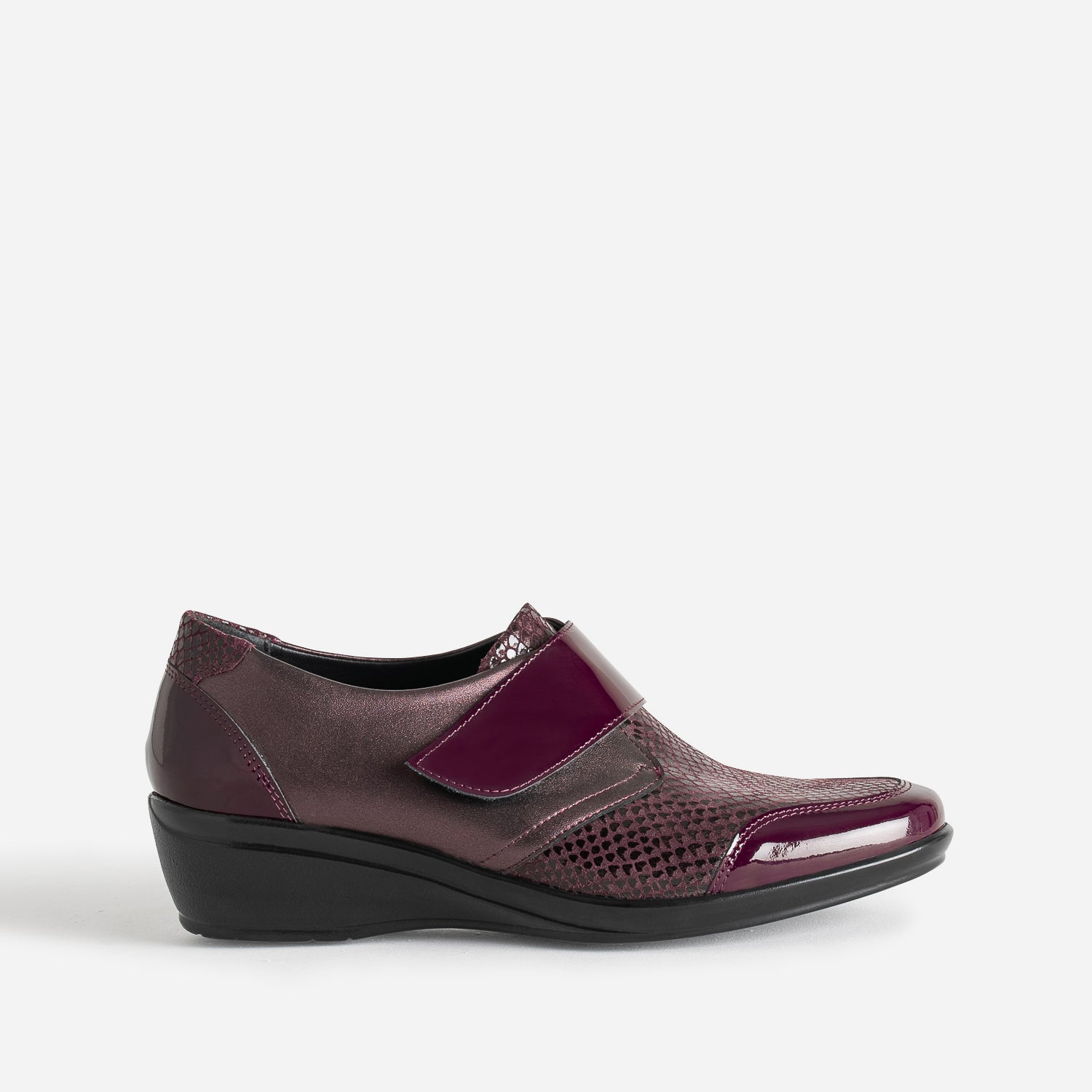 FRANCE ARNO burgundy leather derbies