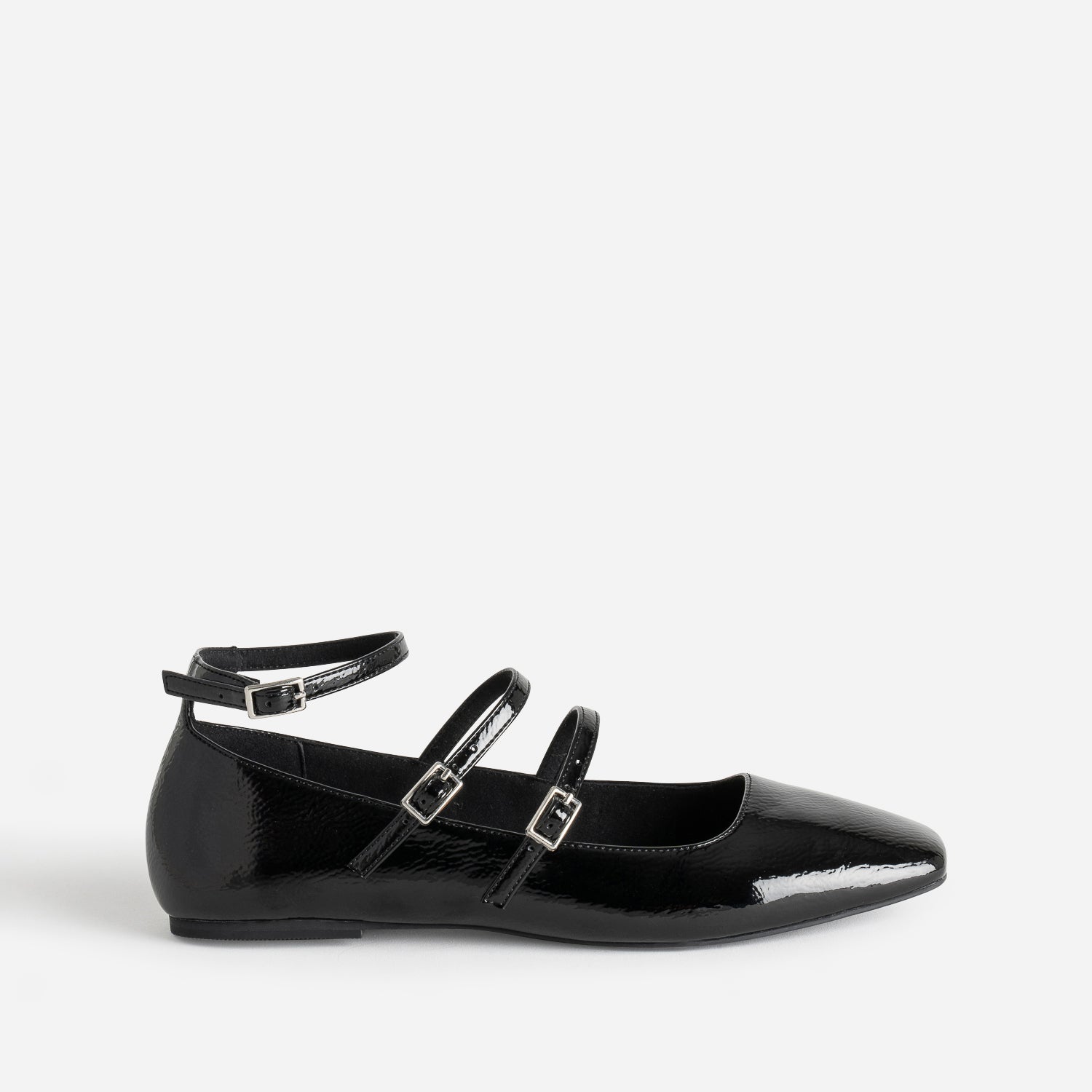 Black patent buckle shoes outlet