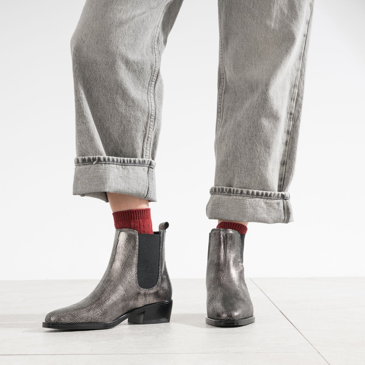 TEXTO silver grey python effect leather Chelsea boots