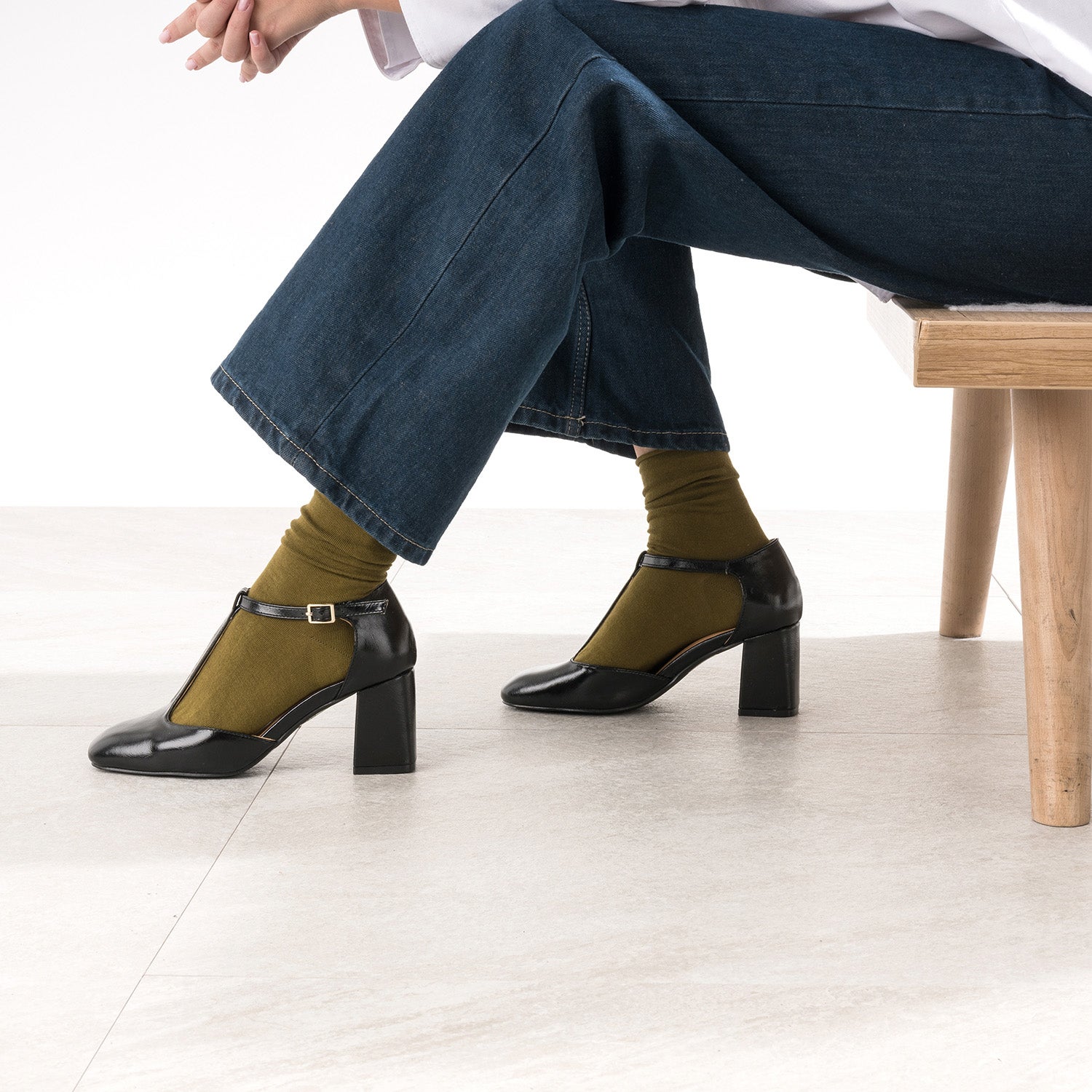 T bar high heels top