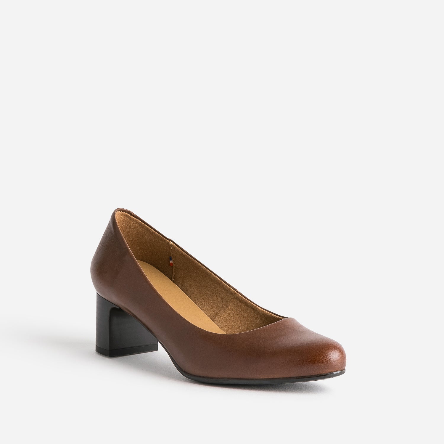 Cognac pumps leather store
