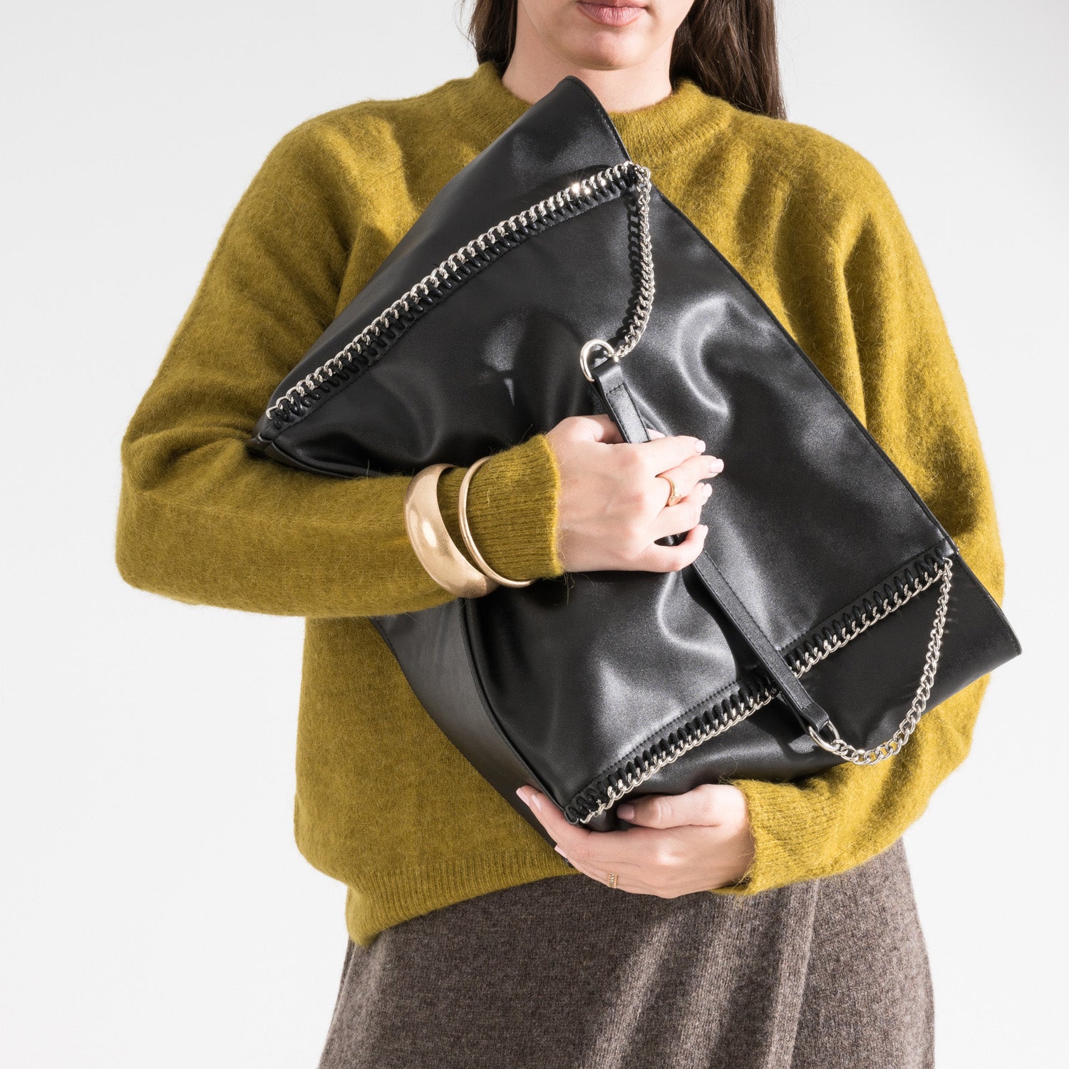 Black bag silver detail 2025