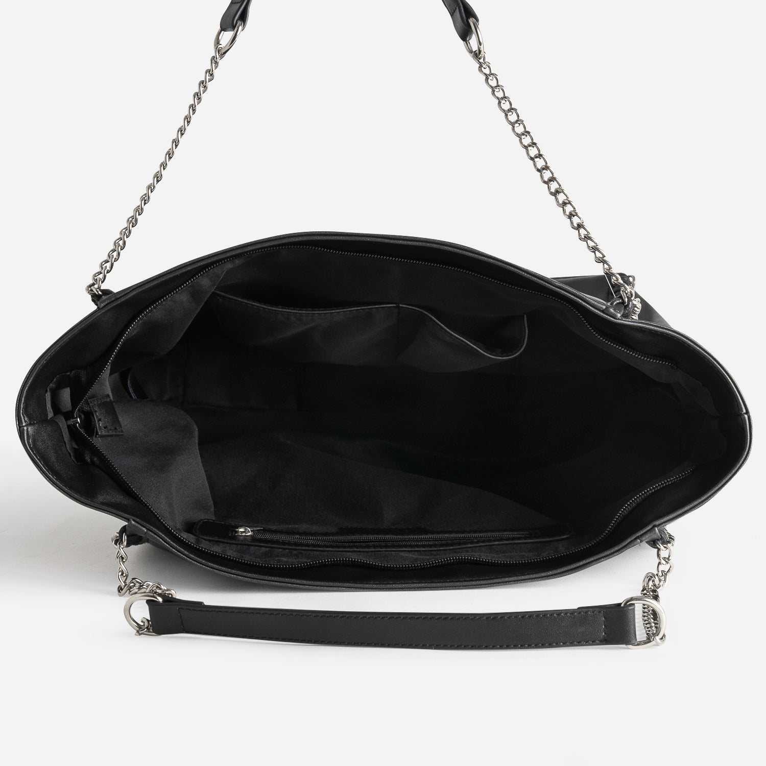 Black bag silver detail 2025